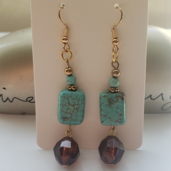 Turquoise/ Golden/ Statement Earring's - Picture 1 of 6